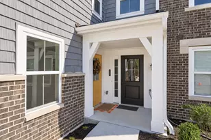 4656 Bentwood Hills Dr, Wilder, KY 41071 - Photo 4