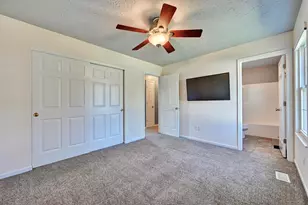 3700 Jonathan Dr, Hebron, KY 41048 - Photo 12