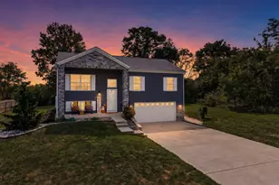 126 Sheffield Dr, Dry Ridge, KY 41035 - Photo 2
