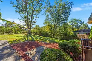 3249 Fieldcrest Dr, Erlanger, KY 41018 - Photo 16