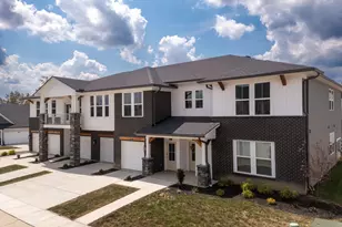 557 Tristan Ln, Florence, KY 41042 - Photo 2