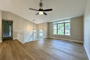 2098 Canyon Ct, Hebron, KY 41048 - Photo 14