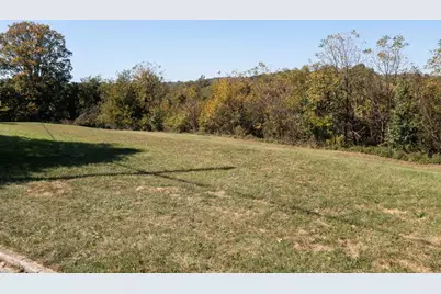 100 Summit Drive, Covington, KY 41015 - Photo 8