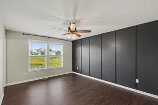 2115 Gray Ct, Hebron, KY 41048 - Photo 4