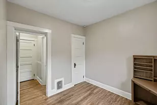 128 W Walnut St, Southgate, KY 41071 - Photo 14