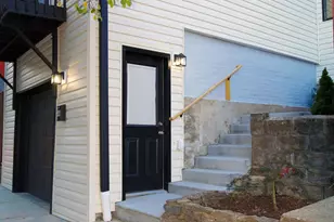 646 W 11th St, Covington, KY 41011 - Photo 2