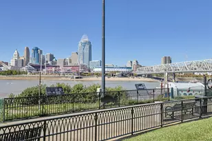 900 Ovation Wy, Newport, KY 41071 - Photo 34