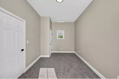 224 E Robbins Street, Covington, KY 41011 - Photo 18