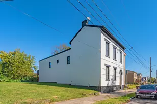 224 E Robbins St, Covington, KY 41011 - Photo 2