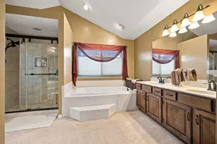 2307 Summerset Cir, Florence, KY 41042 - Photo 32