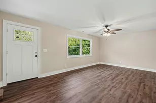 2047 Amsterdam Rd, Crescent Springs, KY 41017 - Photo 8