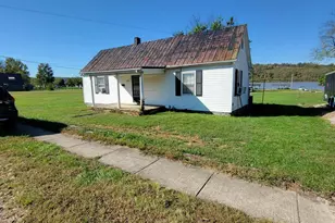 609 E 2nd St, Augusta, KY 41002 - Photo 2