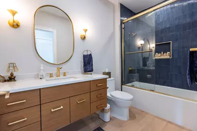 1100 Ovation Way #421, Newport, KY 41071 - Photo 14