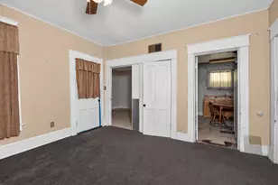 709 Maple Ave, Elsmere, KY 41018 - Photo 4