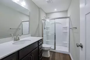 566 Foxhill Dr, Crescent Springs, KY 41017 - Photo 18