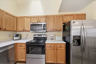 234 Langshire Ct, Florence, KY 41042 - Photo 12