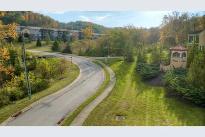 2243 Rolling Hills Drive, Covington, KY 41017 - Photo 32