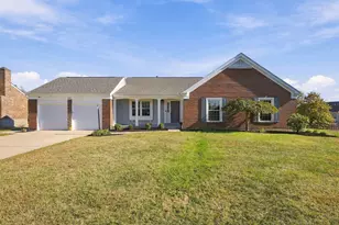 2312 Summerset Cir, Florence, KY 41042 - Photo 2