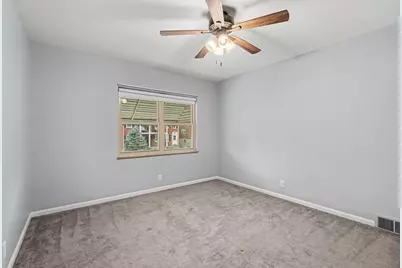 94 W Vernon Lane, Fort Thomas, KY 41075 - Photo 14