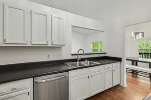 29 Highland Meadows Cir, Highland Heights, KY 41076 - Photo 6