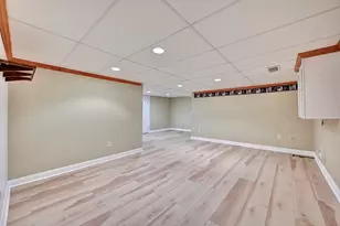 406 Olivia Ln, Fort Wright, KY 41011 - Photo 32