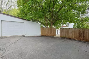 623 W 12th St, Covington, KY 41011 - Photo 48