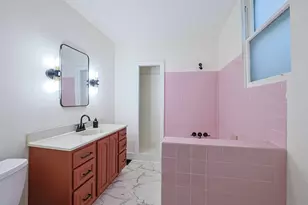 623 W 12th St, Covington, KY 41011 - Photo 32