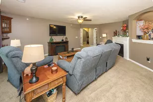 2321 Twelve Oaks Dr, Florence, KY 41042 - Photo 42