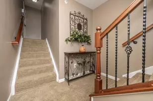 2321 Twelve Oaks Dr, Florence, KY 41042 - Photo 6