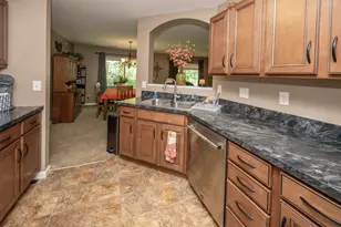 2321 Twelve Oaks Dr, Florence, KY 41042 - Photo 26