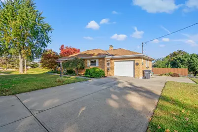 4 Langview Drive, Wilder, KY 41076 - Photo 2