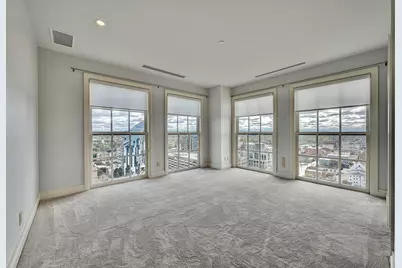 100 W Rivercenter Boulevard #PH2A, Covington, KY 41011 - Photo 34