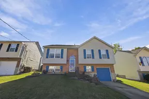 1081 Pebble Creek Dr, Elsmere, KY 41018 - Photo 1