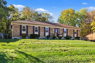 2641 Valley Trails Drive, Villa Hills, KY 41017 - Photo 2