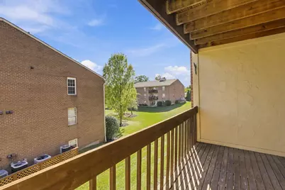 28 Highland Meadows #6, Highland Heights, KY 41076 - Photo 32