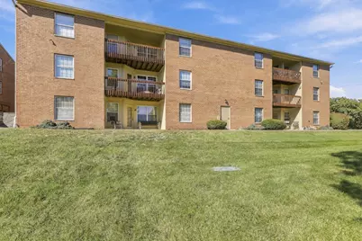 28 Highland Meadows #6, Highland Heights, KY 41076 - Photo 2