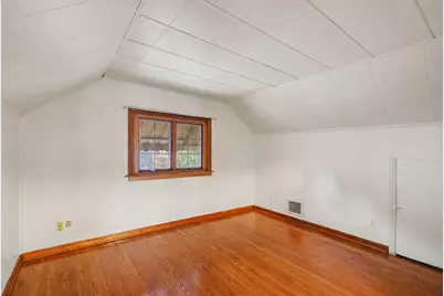 319 Swan Circle, Elsmere, KY 41018 - Photo 12