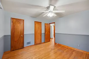 319 Swan Cir, Elsmere, KY 41018 - Photo 8