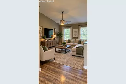 118 Summerfield Drive, Dry Ridge, KY 41035 - Photo 2