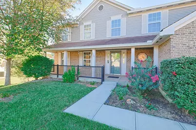 7819 Stockton Way, Florence, KY 41042 - Photo 2