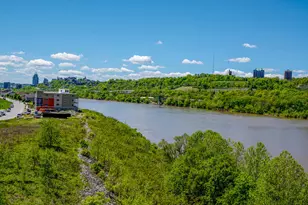 747 Manhattan Blvd, Dayton, KY 41074 - Photo 1