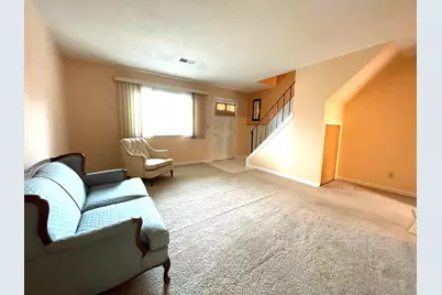 6815 Curtis Way, Florence, KY 41042 - Photo 1