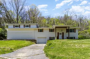 2433 Holds Branch Rd, Fort Mitchell, KY 41017 - Photo 1