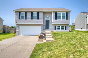 609 Crosswinds Pointe Ct, Walton, KY 41094 - Photo 1