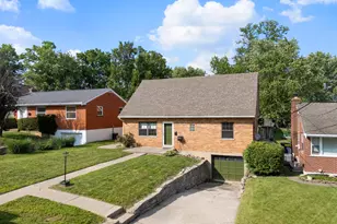 420 Locust St, Erlanger, KY 41018 - Photo 1