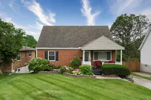 142 Roger Ln, Florence, KY 41042 - Photo 1