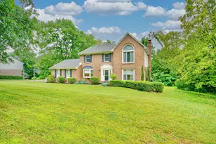 1375 Ashford Pl, Florence, KY 41042 - Photo 1