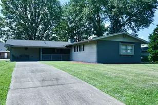 10 Kelley Dr, Florence, KY 41042 - Photo 1