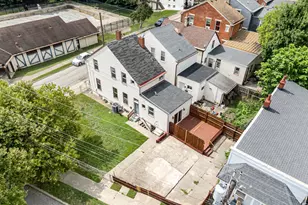 738 Dalton St, Covington, KY 41011 - Photo 1