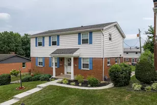 251 N Ashbrook Cir, Lakeside Park, KY 41017 - Photo 1